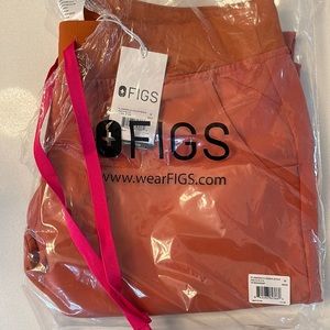 Figs Zamora Jogger Scrubs Never been Worn with Tags